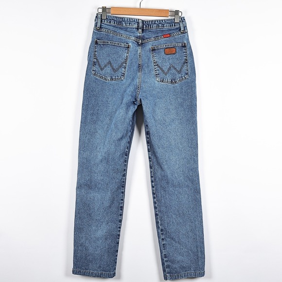 Wrangler Jeans Womens 9/10 x 32 Blue Denim Mid Rise Straight Classic Stretch - Picture 2 of 8